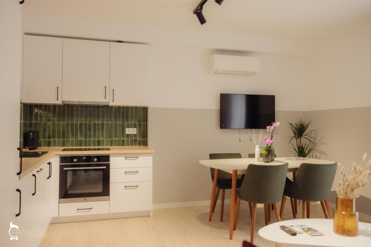 Zen Garden Apartments Kaloşvar Dış mekan fotoğraf