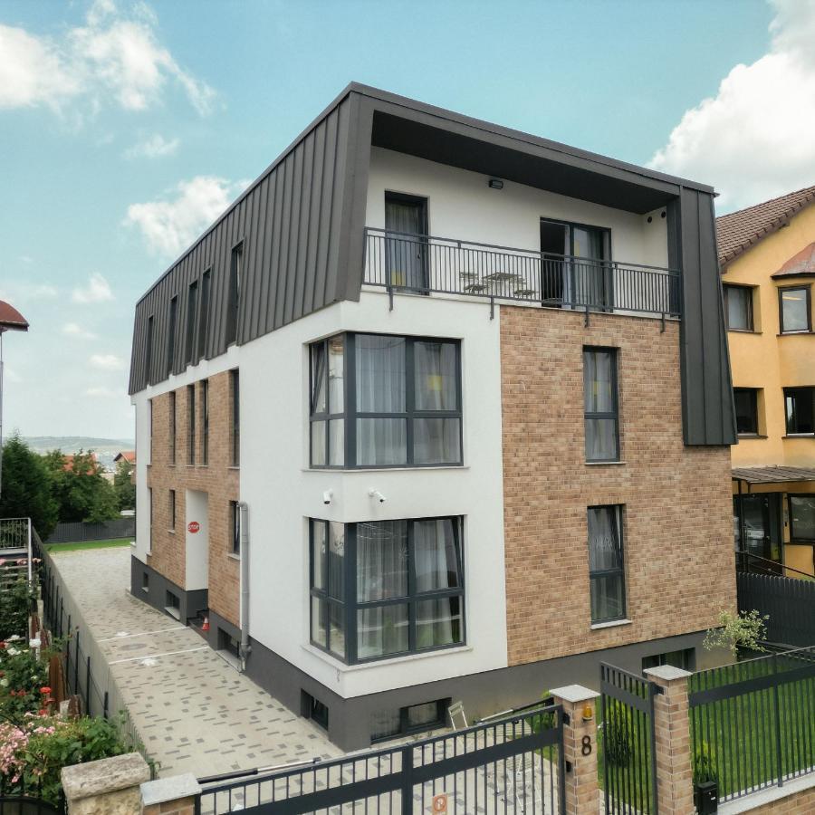 Zen Garden Apartments Kaloşvar Dış mekan fotoğraf